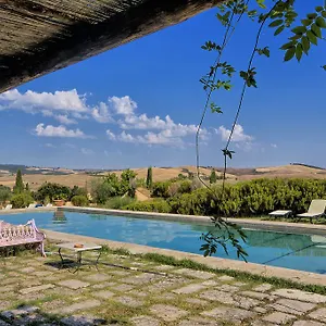 agriturismo-le-sorbelle-dorcia.it-tuscanyhotel.com/