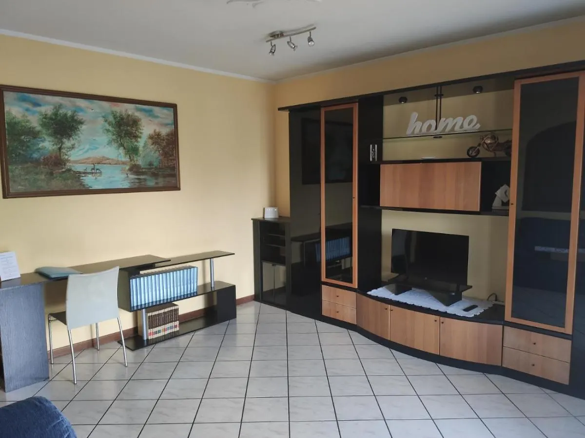 Veronica'S Home Bergamo Apartman